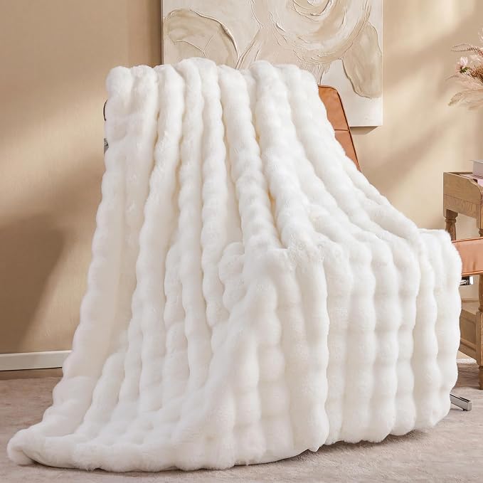 Smoofy Faux Rabbit Fur Throw for Couch - Cream White Bubble Blanket 50"x60" | Fluffy Plush Fuzzy Throw for Sofa & Bed