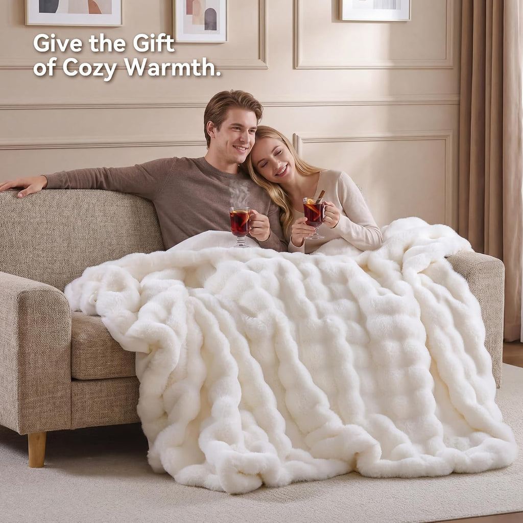 Smoofy Faux Rabbit Fur Throw for Couch - Cream White Bubble Blanket 50"x60" | Fluffy Plush Fuzzy Throw for Sofa & Bed